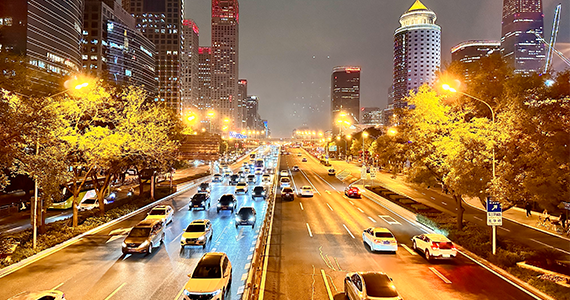 如何查询公司注册信息和域名